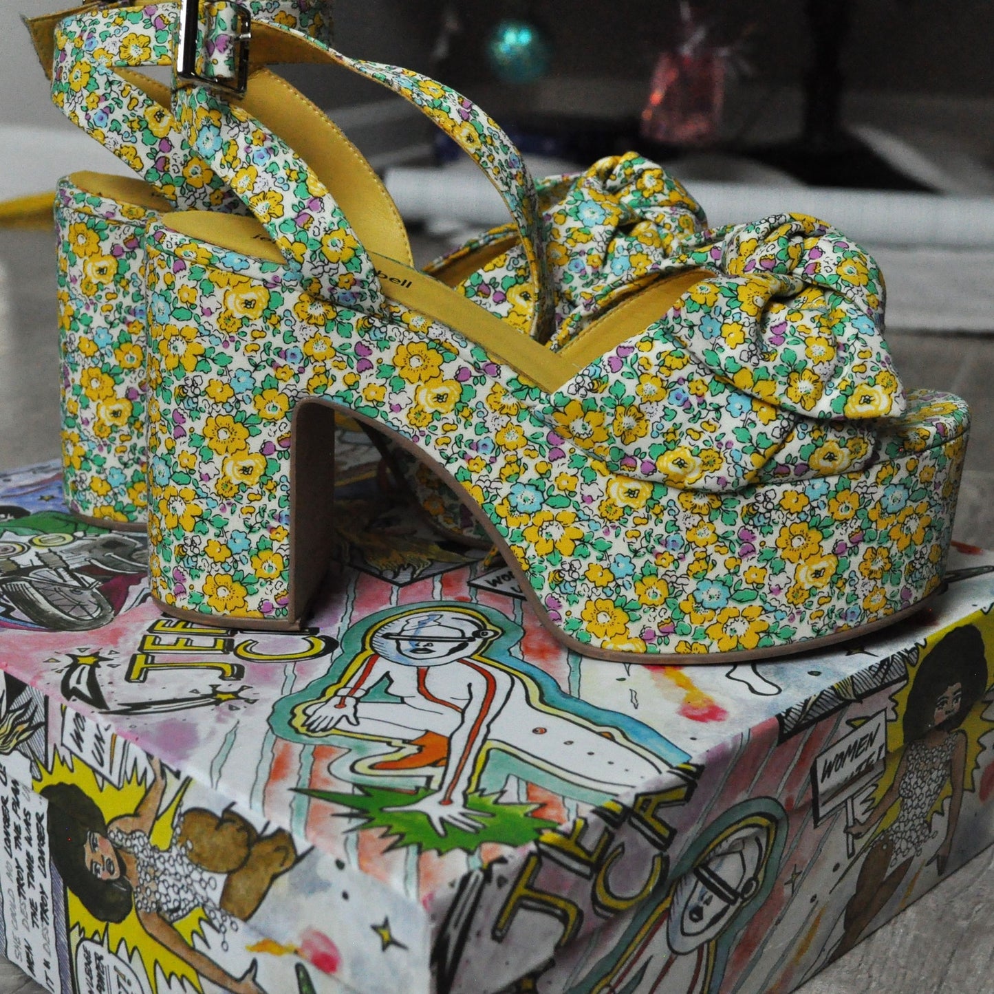 Jeffrey Campbell Moody Platform Sandal 8.5w