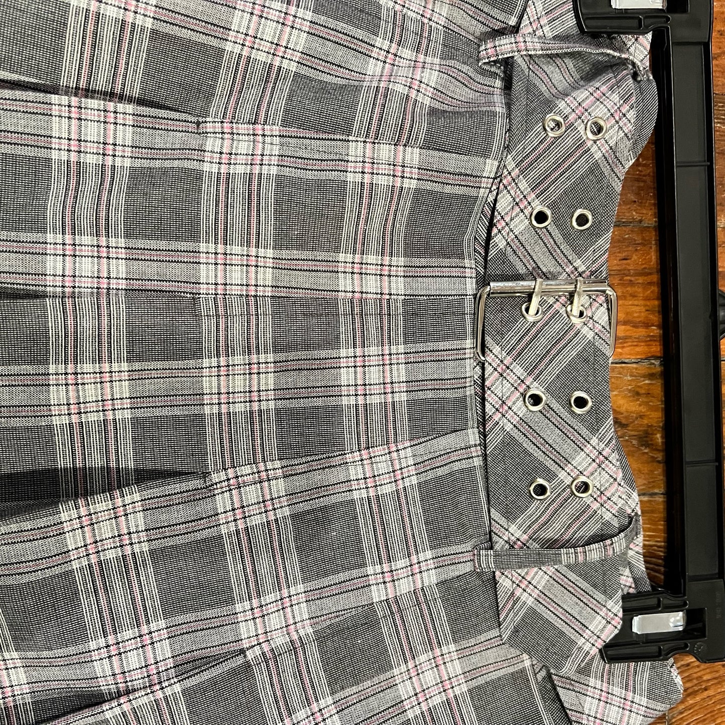 Y2K Grey & Pink Plaid Skirt (8)